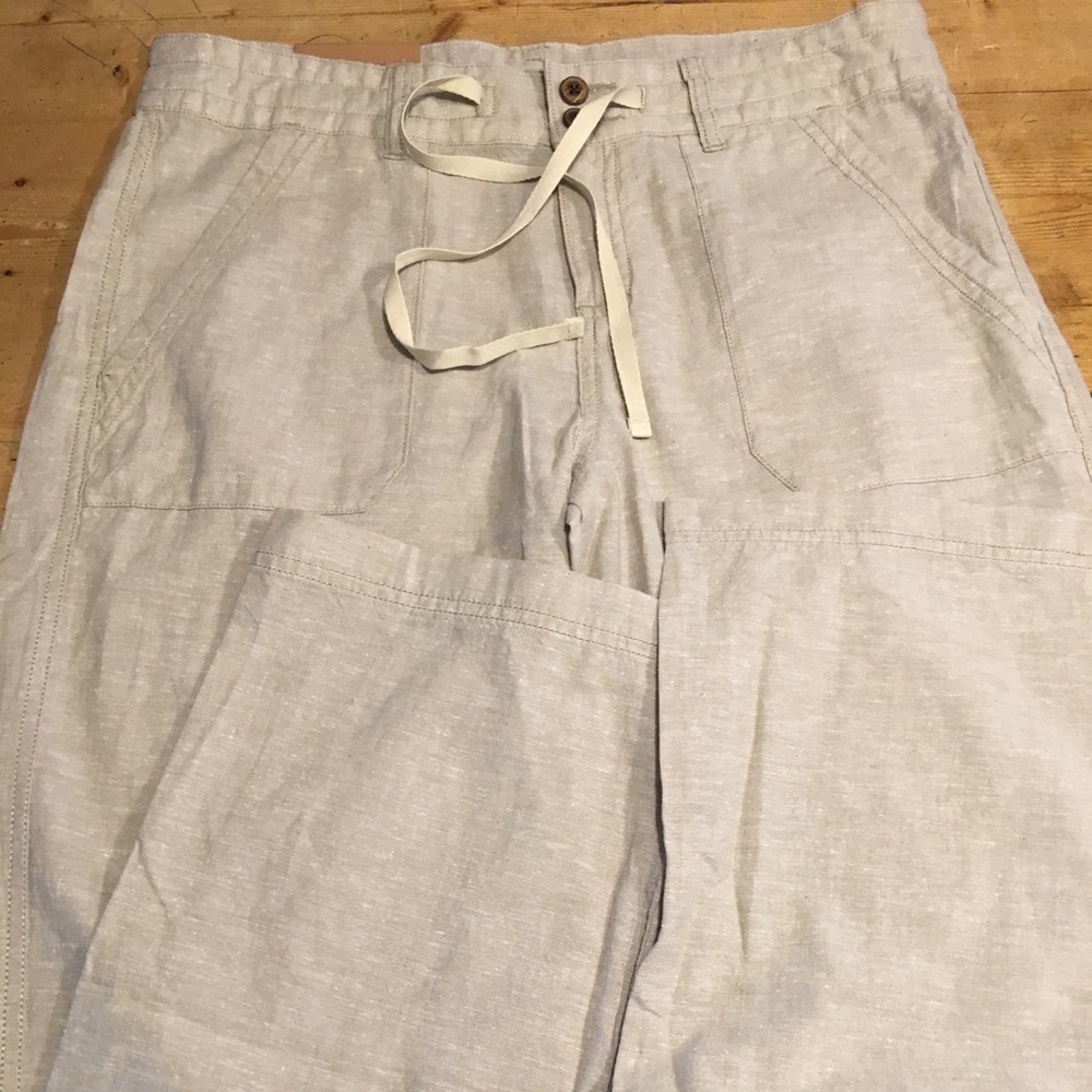 Patagonia Women’s Hemp pants. NWT